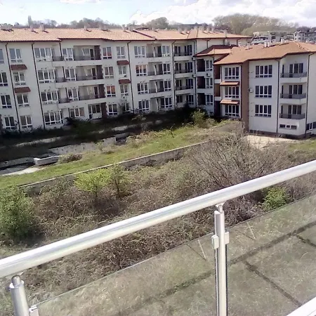 Apartment Silver A98